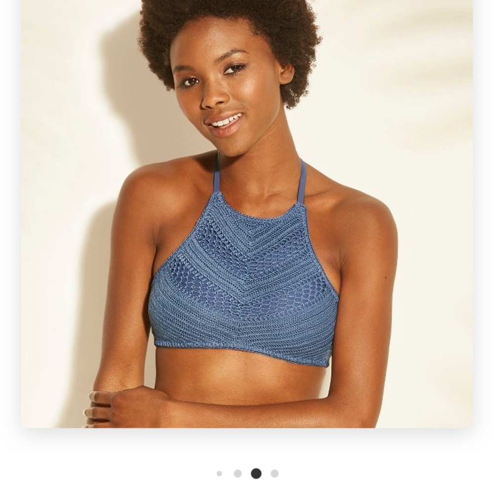 Gorgeous knit halter bikini top